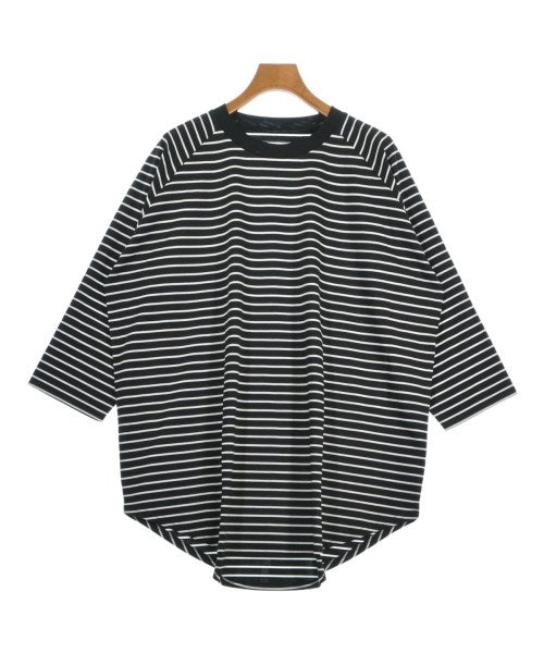 uniform experiment เสื้อยืด/เสื้อท็อปส์