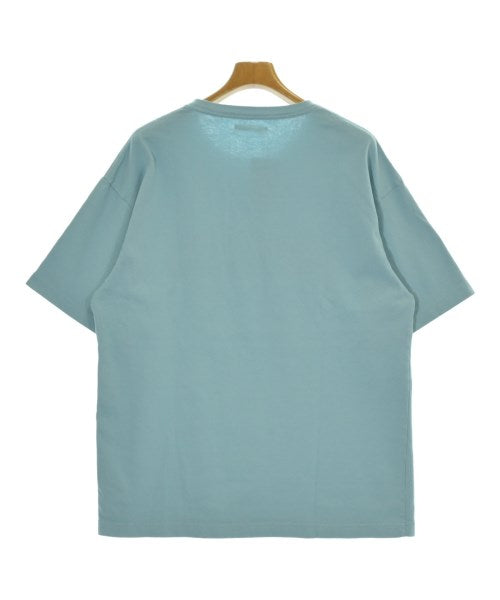 uniform experiment เสื้อยืด/เสื้อท็อปส์