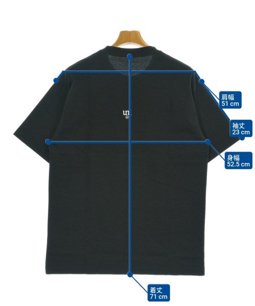uniform experiment เสื้อยืด/เสื้อท็อปส์