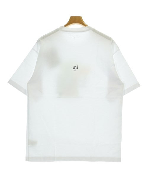 uniform experiment เสื้อยืด/เสื้อท็อปส์