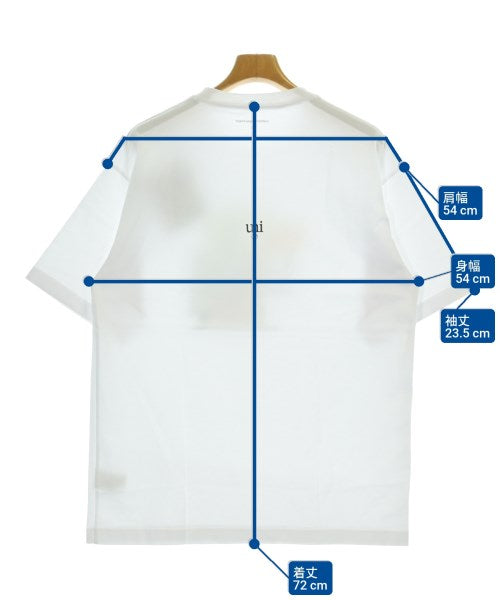 uniform experiment เสื้อยืด/เสื้อท็อปส์