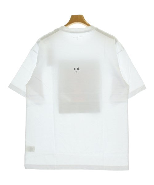 uniform experiment เสื้อยืด/เสื้อท็อปส์