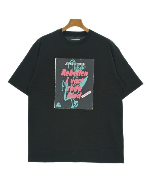 uniform experiment เสื้อยืด/เสื้อท็อปส์