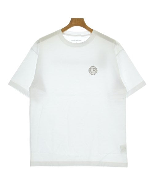 uniform experiment เสื้อยืด/เสื้อท็อปส์