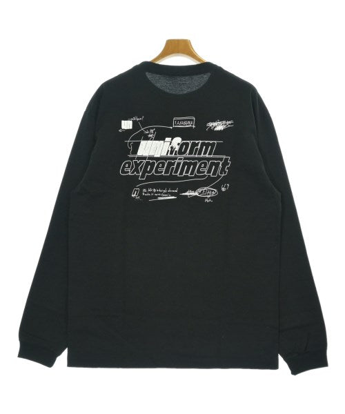 uniform experiment เสื้อยืด/เสื้อท็อปส์