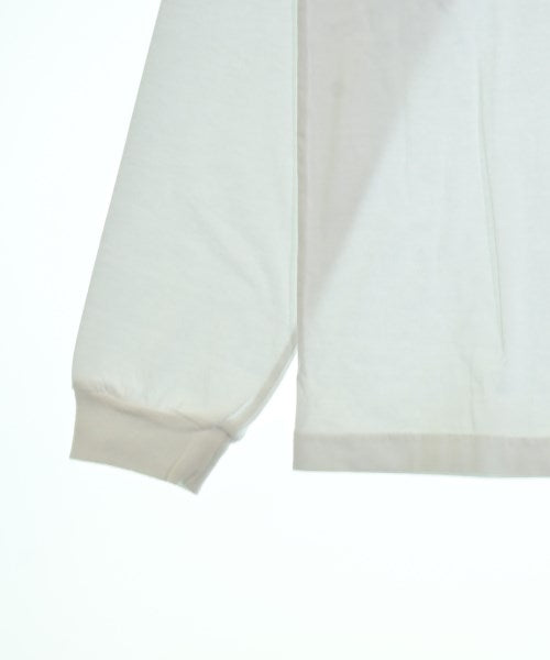 uniform experiment เสื้อยืด/เสื้อท็อปส์