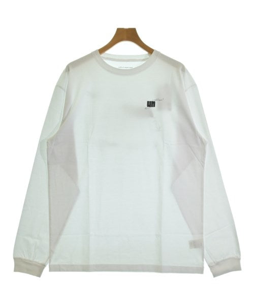 uniform experiment เสื้อยืด/เสื้อท็อปส์
