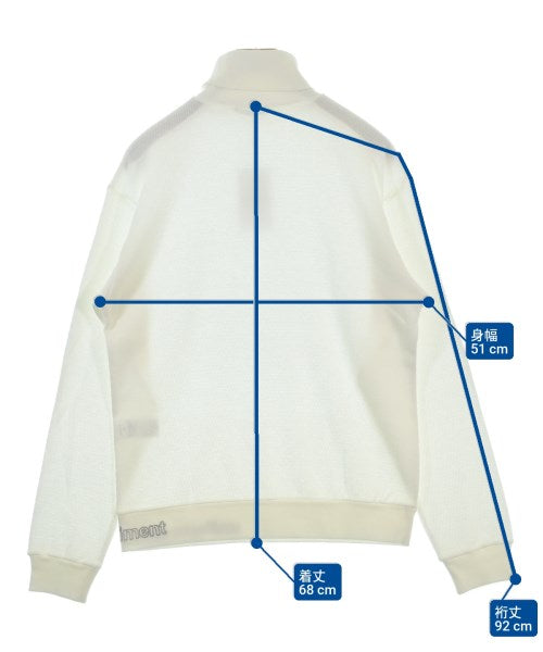 uniform experiment เสื้อยืด/เสื้อท็อปส์