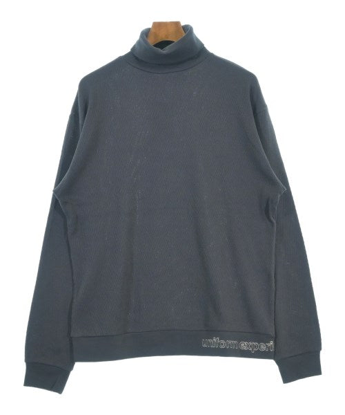 uniform experiment เสื้อยืด/เสื้อท็อปส์