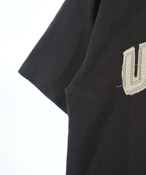 uniform experiment เสื้อยืด/เสื้อท็อปส์