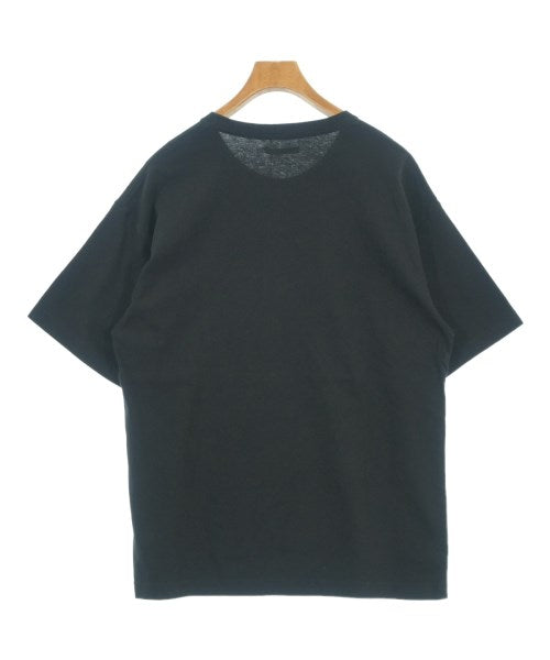 uniform experiment เสื้อยืด/เสื้อท็อปส์