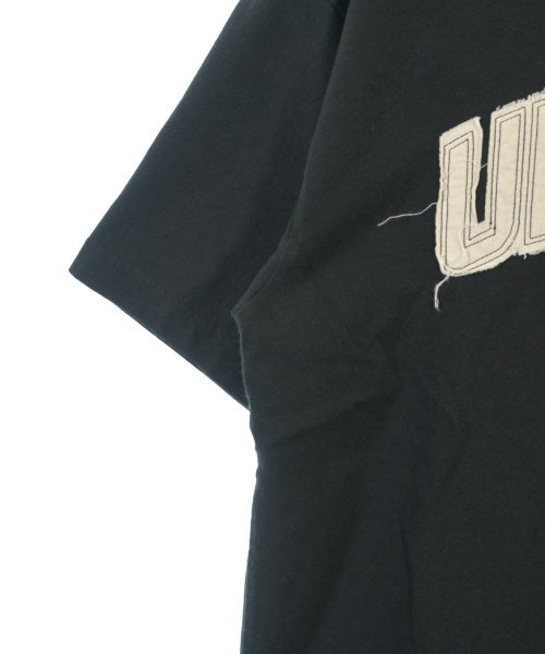 uniform experiment เสื้อยืด/เสื้อท็อปส์
