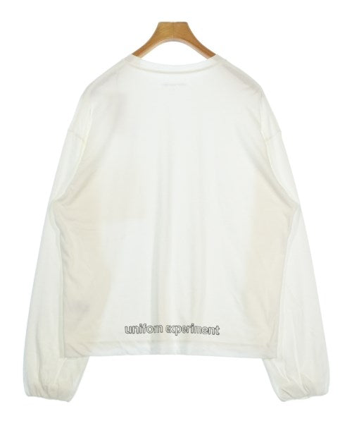 uniform experiment เสื้อยืด/เสื้อท็อปส์