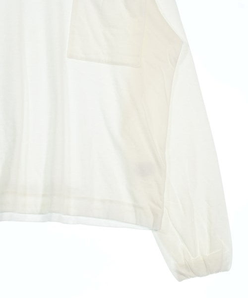 uniform experiment เสื้อยืด/เสื้อท็อปส์