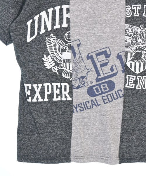 uniform experiment เสื้อยืด/เสื้อท็อปส์
