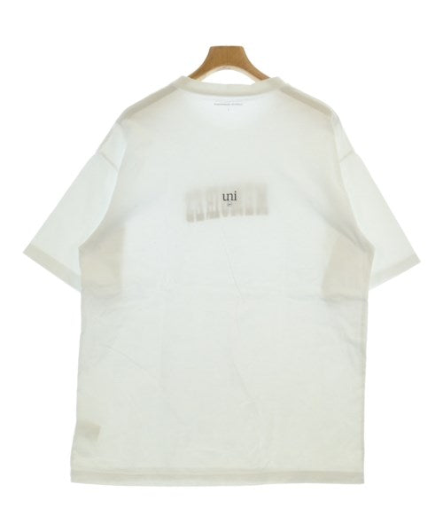 uniform experiment เสื้อยืด/เสื้อท็อปส์