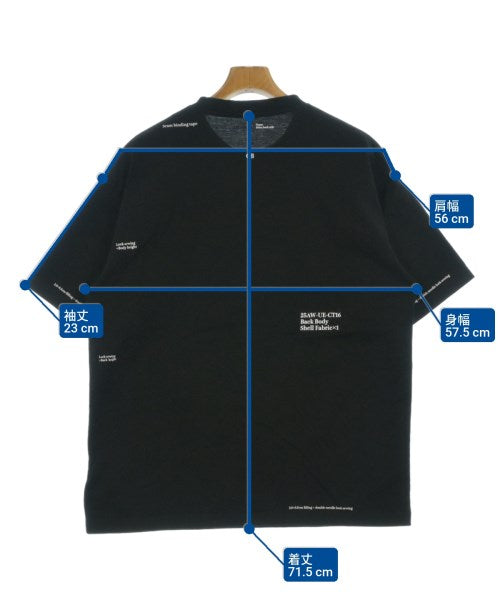 uniform experiment เสื้อยืด/เสื้อท็อปส์