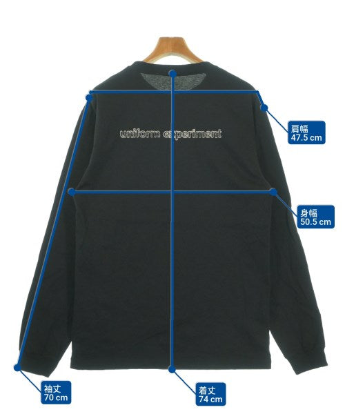 uniform experiment เสื้อยืด/เสื้อท็อปส์