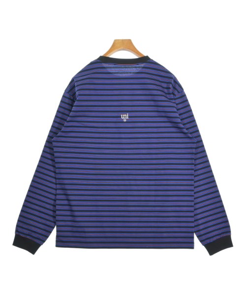 uniform experiment เสื้อยืด/เสื้อท็อปส์