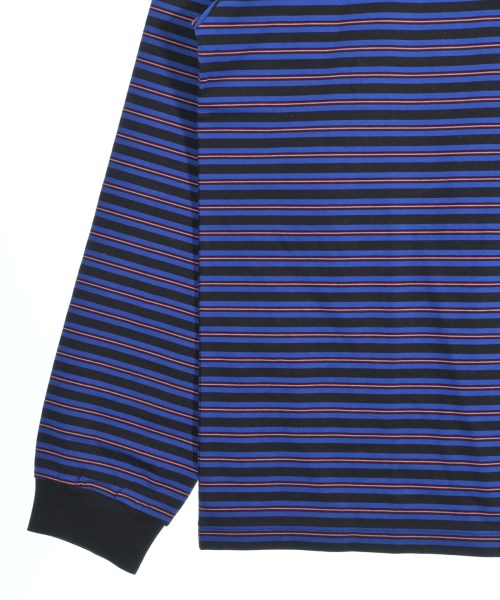 uniform experiment เสื้อยืด/เสื้อท็อปส์
