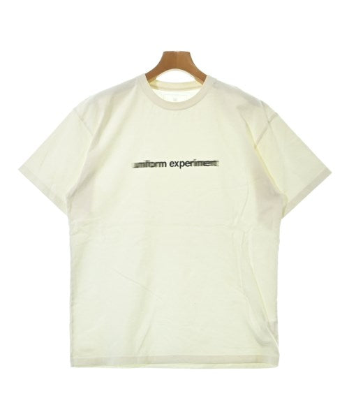 uniform experiment เสื้อยืด/เสื้อท็อปส์