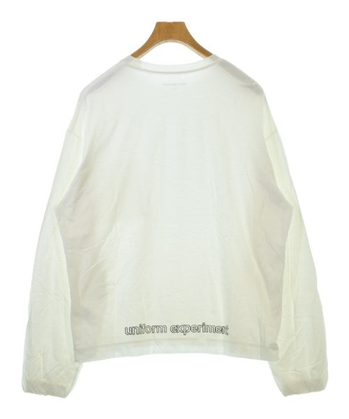 uniform experiment เสื้อยืด/เสื้อท็อปส์