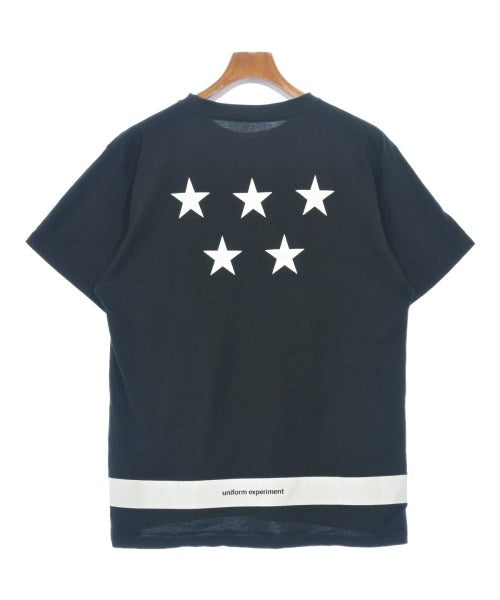 uniform experiment เสื้อยืด/เสื้อท็อปส์