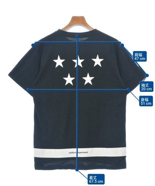 uniform experiment เสื้อยืด/เสื้อท็อปส์