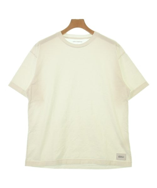 uniform experiment เสื้อยืด/เสื้อท็อปส์