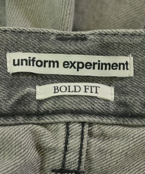 uniform experiment ยีนส์