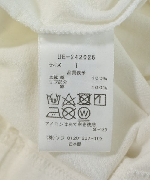 uniform experiment เสื้อยืด/เสื้อท็อปส์