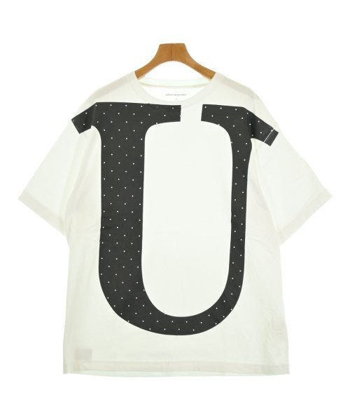 uniform experiment เสื้อยืด/เสื้อท็อปส์