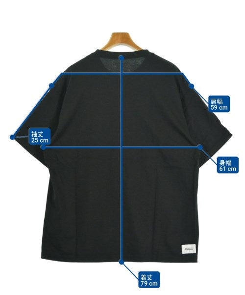uniform experiment เสื้อยืด/เสื้อท็อปส์
