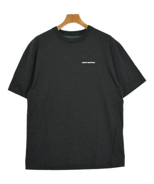 uniform experiment เสื้อยืด/เสื้อท็อปส์