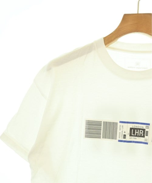 uniform experiment เสื้อยืด/เสื้อท็อปส์