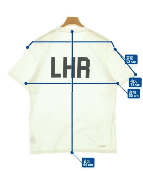 uniform experiment เสื้อยืด/เสื้อท็อปส์