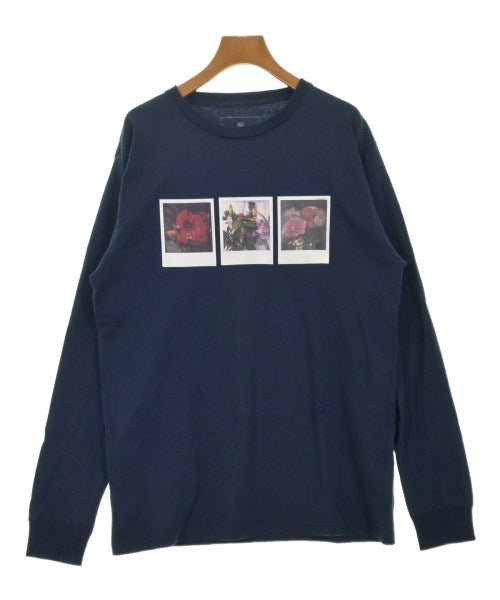 uniform experiment เสื้อยืด/เสื้อท็อปส์