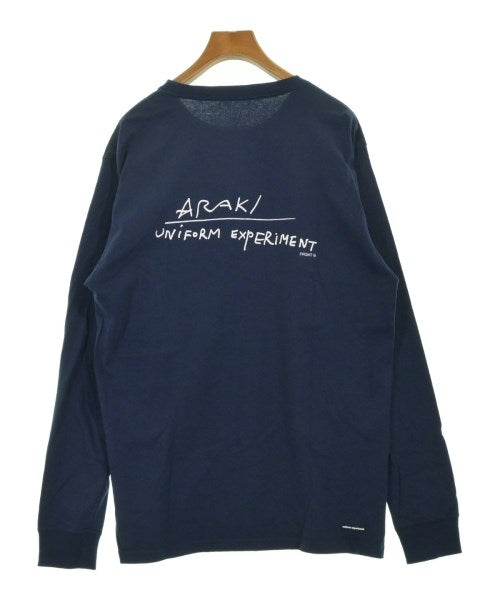 uniform experiment เสื้อยืด/เสื้อท็อปส์