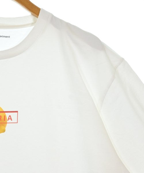 uniform experiment เสื้อยืด/เสื้อท็อปส์