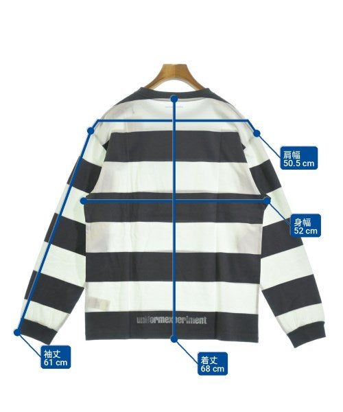 uniform experiment เสื้อยืด/เสื้อท็อปส์