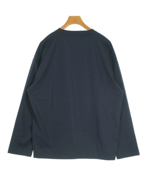 uniform experiment เสื้อยืด/เสื้อท็อปส์