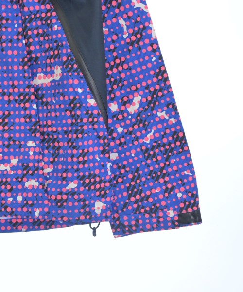 uniform experiment เสื้อพาร์กาภูเขา