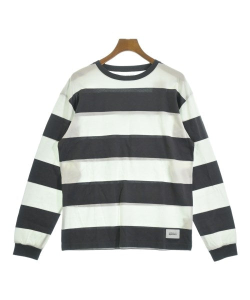 uniform experiment เสื้อยืด/เสื้อท็อปส์