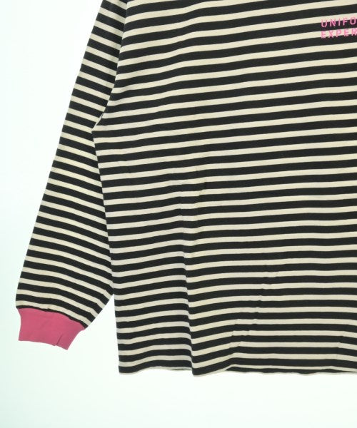 uniform experiment เสื้อยืด/เสื้อท็อปส์