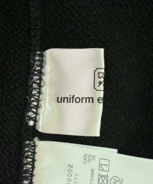 uniform experiment เสื้อสเวตเตอร์