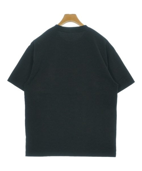uniform experiment เสื้อยืด/เสื้อท็อปส์