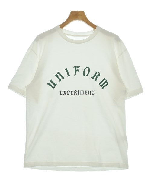 uniform experiment เสื้อยืด/เสื้อท็อปส์