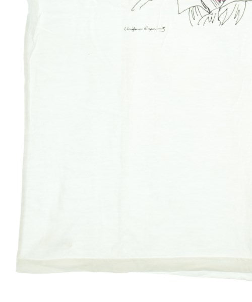 uniform experiment เสื้อยืด/เสื้อท็อปส์
