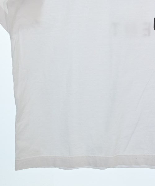 uniform experiment เสื้อยืด/เสื้อท็อปส์