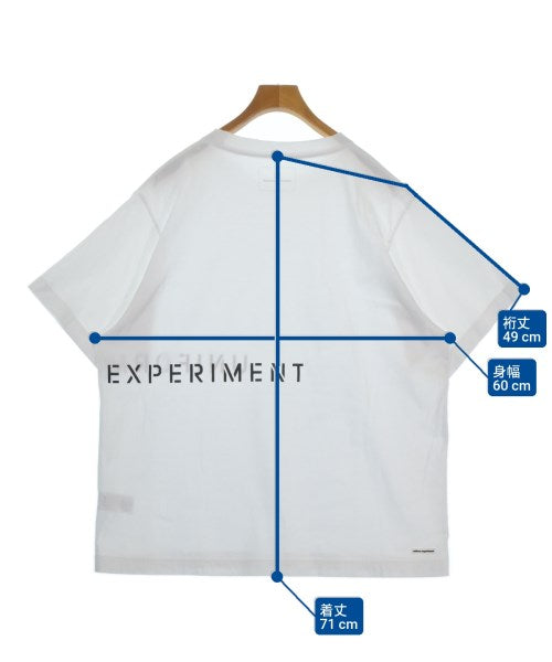uniform experiment เสื้อยืด/เสื้อท็อปส์